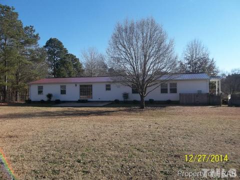 751 Ranch Rd, Raeford, NC 28376 photo 2