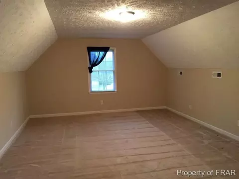 106 Nicole Dr, Erwin, NC 28339 photo 8