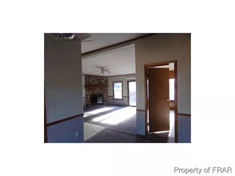 107 Hailey Ames St, Hoffman, NC 28347 photo 6