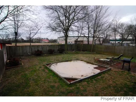 200 Sunset Dr, Dunn, NC 28334 photo 22