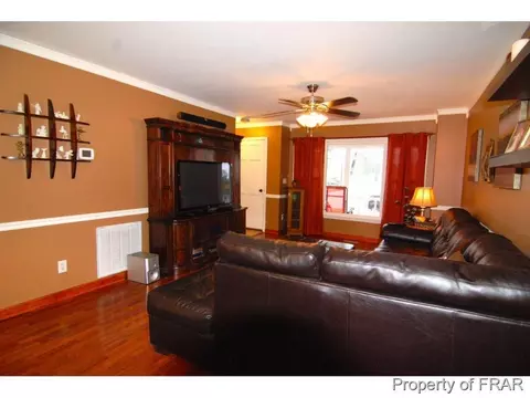 200 Sunset Dr, Dunn, NC 28334 photo 4