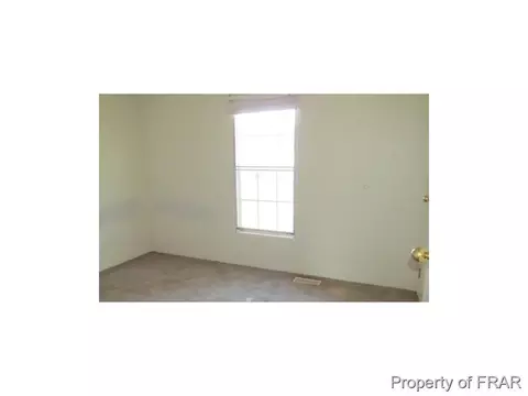 69 Agnes Ln, Dunn, NC 28334 photo 9