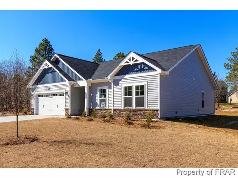 32 Burr Oak Ct, Bunnlevel, NC 28323 photo 2