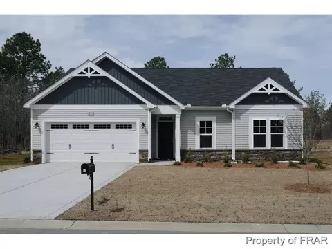 32 Burr Oak Ct, Bunnlevel, NC 28323 photo 1