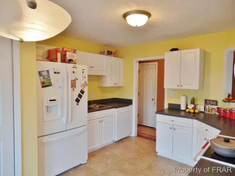 466 Robeson St, Spring Lake, NC 28390 photo 11