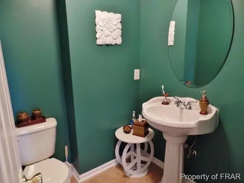 466 Robeson St, Spring Lake, NC 28390 photo 14