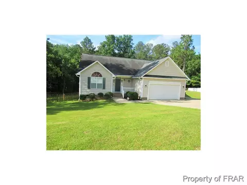 106 Cobblestone Dr, Spring Lake, NC 28390 photo 2