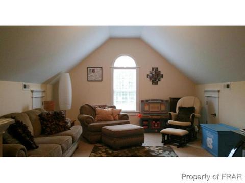 111 Willmont Ct, Benson, NC 27504 photo 21