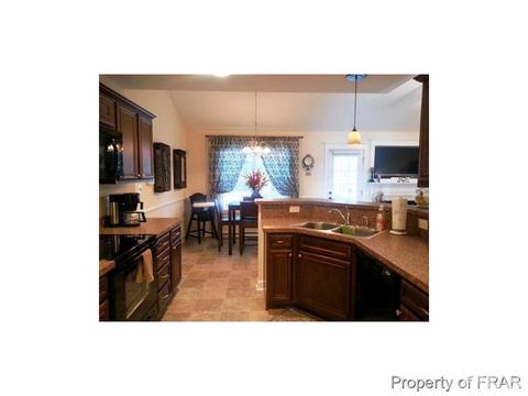 111 Willmont Ct, Benson, NC 27504 photo 12