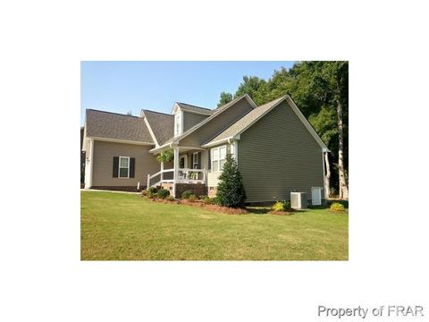 111 Willmont Ct, Benson, NC 27504 photo 2