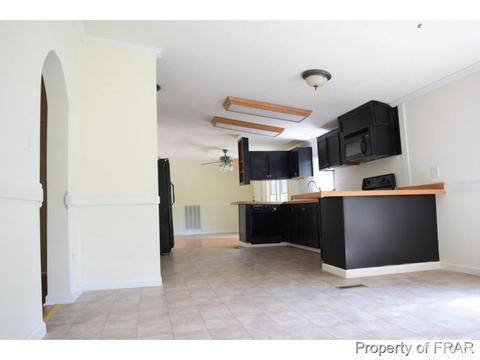 2824 Thompson Rd, Bunnlevel, NC 28323 photo 5