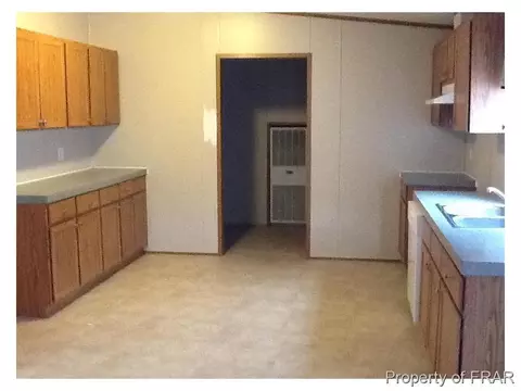 124 Greenfield Rd, Hamlet, NC 28345 photo 4