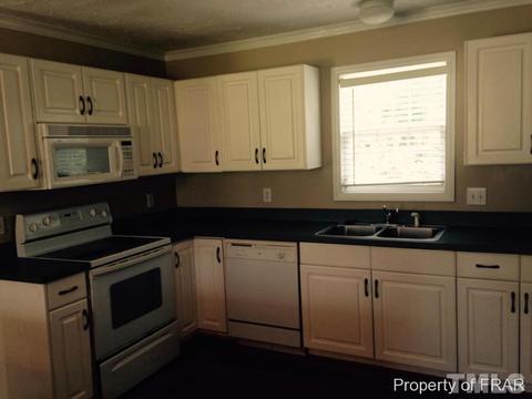 41 Mayflower Ct, Cameron, NC 28326 photo 4