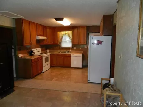 918 Sierra Trl, Spring Lake, NC 28390 photo 3