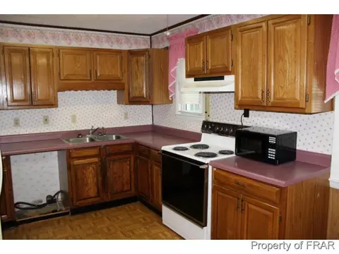 7176 Lee Ave, Wade, NC 28395 photo 6