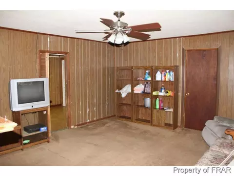 7176 Lee Ave, Wade, NC 28395 photo 3