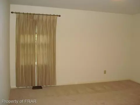 805 Davis Ave, Dunn, NC 28334 photo 8