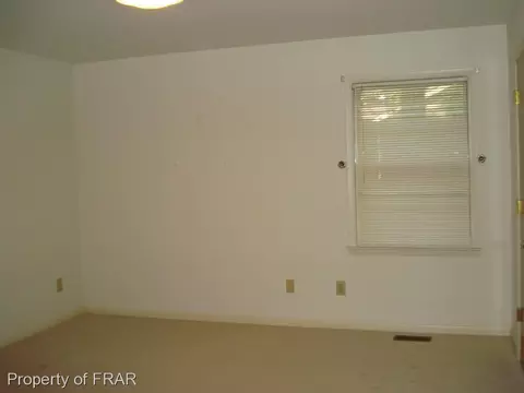 805 Davis Ave, Dunn, NC 28334 photo 10