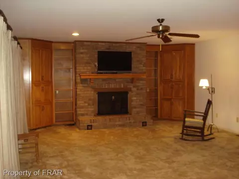 805 Davis Ave, Dunn, NC 28334 photo 6