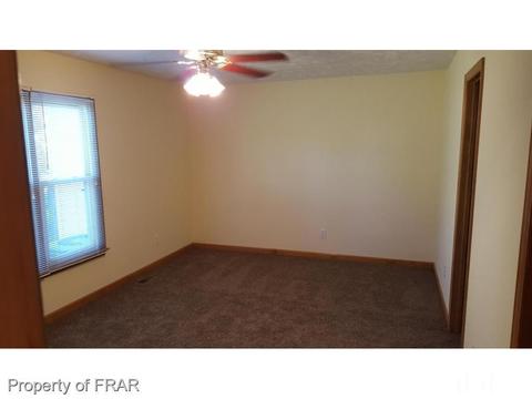 470 Eileen Dr, Spring Lake, NC 28390 photo 10