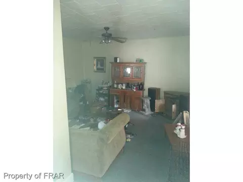 208 E I St, Erwin, NC 28339 photo 4