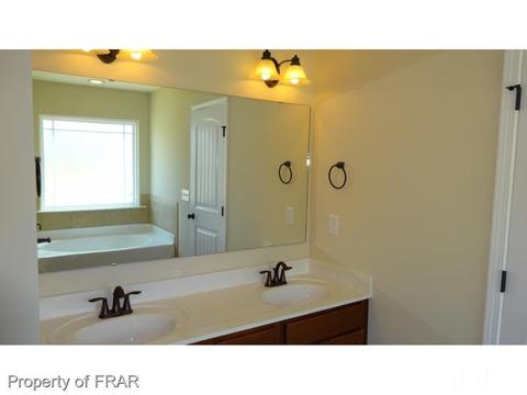 238 Angel Oak Dr, Bunnlevel, NC 28323 photo 17