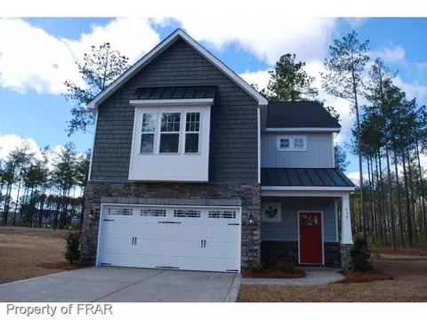450 Timber Skip Dr, Spring Lake, NC 28390 photo 1