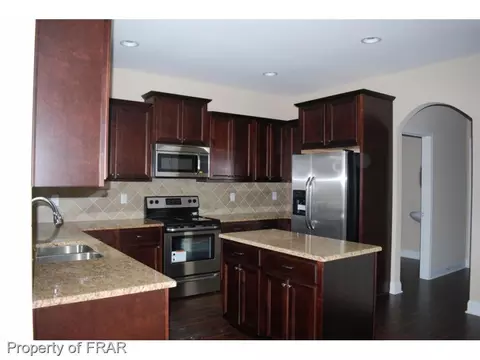 41 Pinnacle Dr, Spring Lake, NC 28390 photo 11