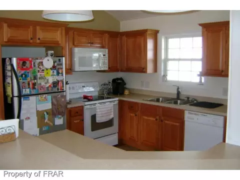 530 W Denny Ave, Pinebluff, NC 28373 photo 3