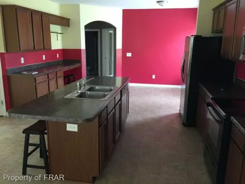 470 Heathrow Dr, Spring Lake, NC 28390 photo 3