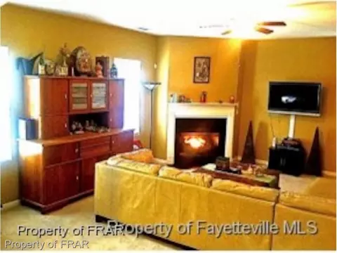 470 Heathrow Dr, Spring Lake, NC 28390 photo 6