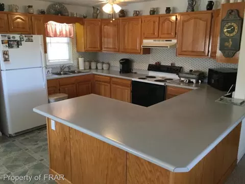 5921 Smithfield Rd, Wade, NC 28395 photo 3