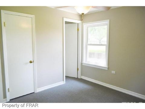 109 Pandora Cir, Erwin, NC 28339 photo 11