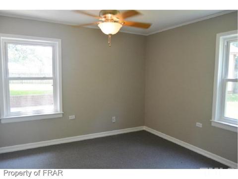109 Pandora Cir, Erwin, NC 28339 photo 10