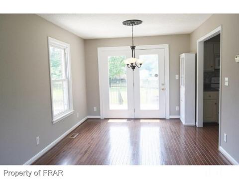 109 Pandora Cir, Erwin, NC 28339 photo 5