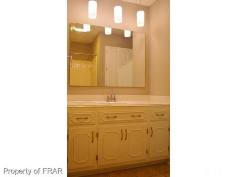 109 Pandora Cir, Erwin, NC 28339 photo 17
