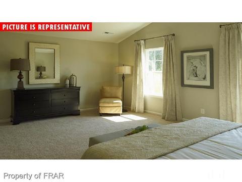 370 Botanical Ct, Bunnlevel, NC 28323 photo 11