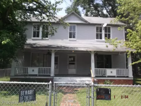 405 E Donaldson Ave, Raeford, NC 28376 photo 1