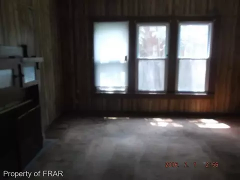 405 E Donaldson Ave, Raeford, NC 28376 photo 7