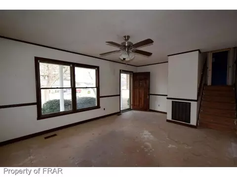 103 Rose Cir, Dunn, NC 28334 photo 8