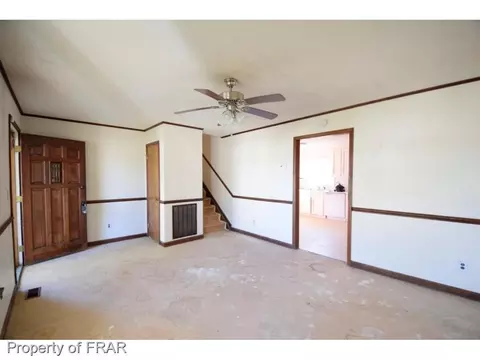 103 Rose Cir, Dunn, NC 28334 photo 9