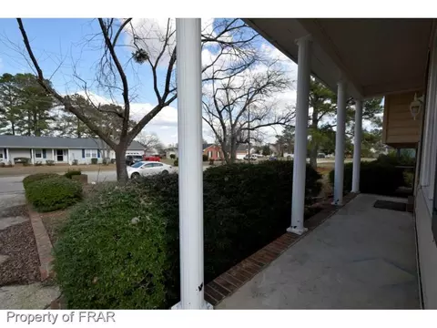 103 Rose Cir, Dunn, NC 28334 photo 4