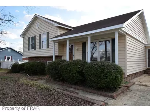 103 Rose Cir, Dunn, NC 28334 photo 3