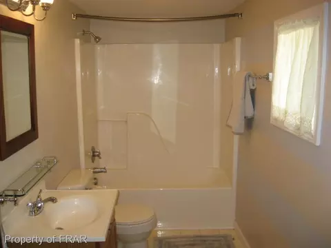 103 Holmes St, Erwin, NC 28339 photo 10