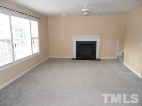 669 Yorkshire Dr, Cameron, NC 28326 photo 3