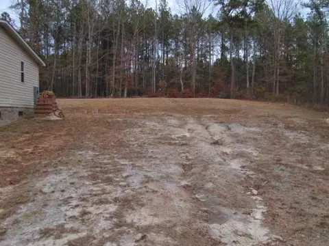 570 Taylor Rd, Spring Lake, NC 28390 photo 15