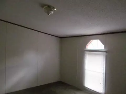 570 Taylor Rd, Spring Lake, NC 28390 photo 13