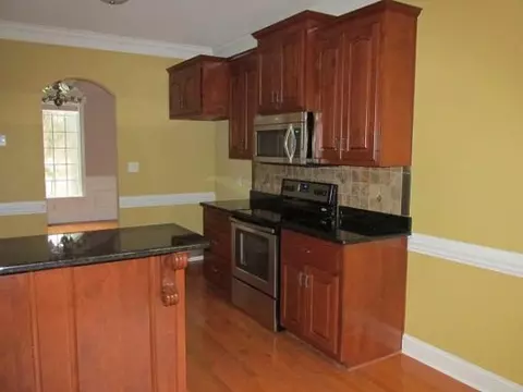 14 Old Pine Ct, Spring Lake, NC 28390 photo 7