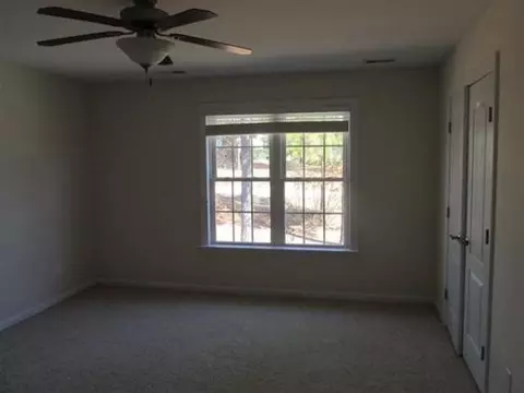 14 Old Pine Ct, Spring Lake, NC 28390 photo 17