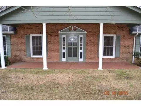 204 Edgewater Dr, Broadway, NC 27505 photo 4